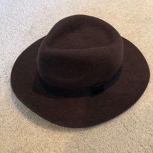 Brown hat